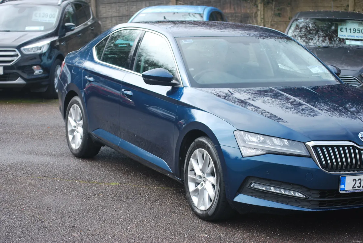 Skoda Superb 2023 Ambition 2.0 TDI - Image 3