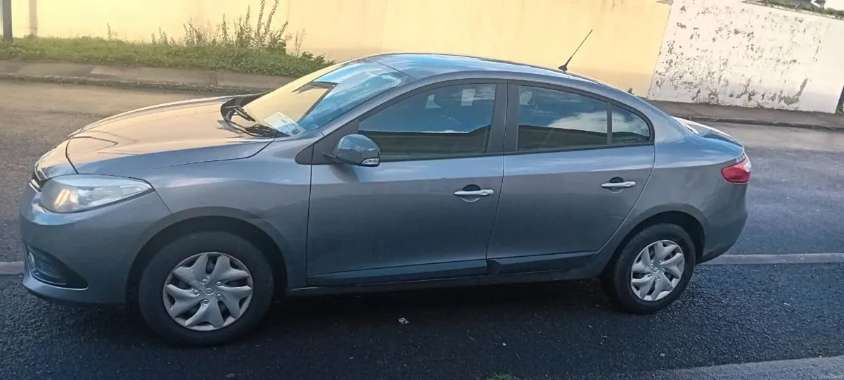 2013 renault fluence nct June 26 tax April 26 tax - Image 4