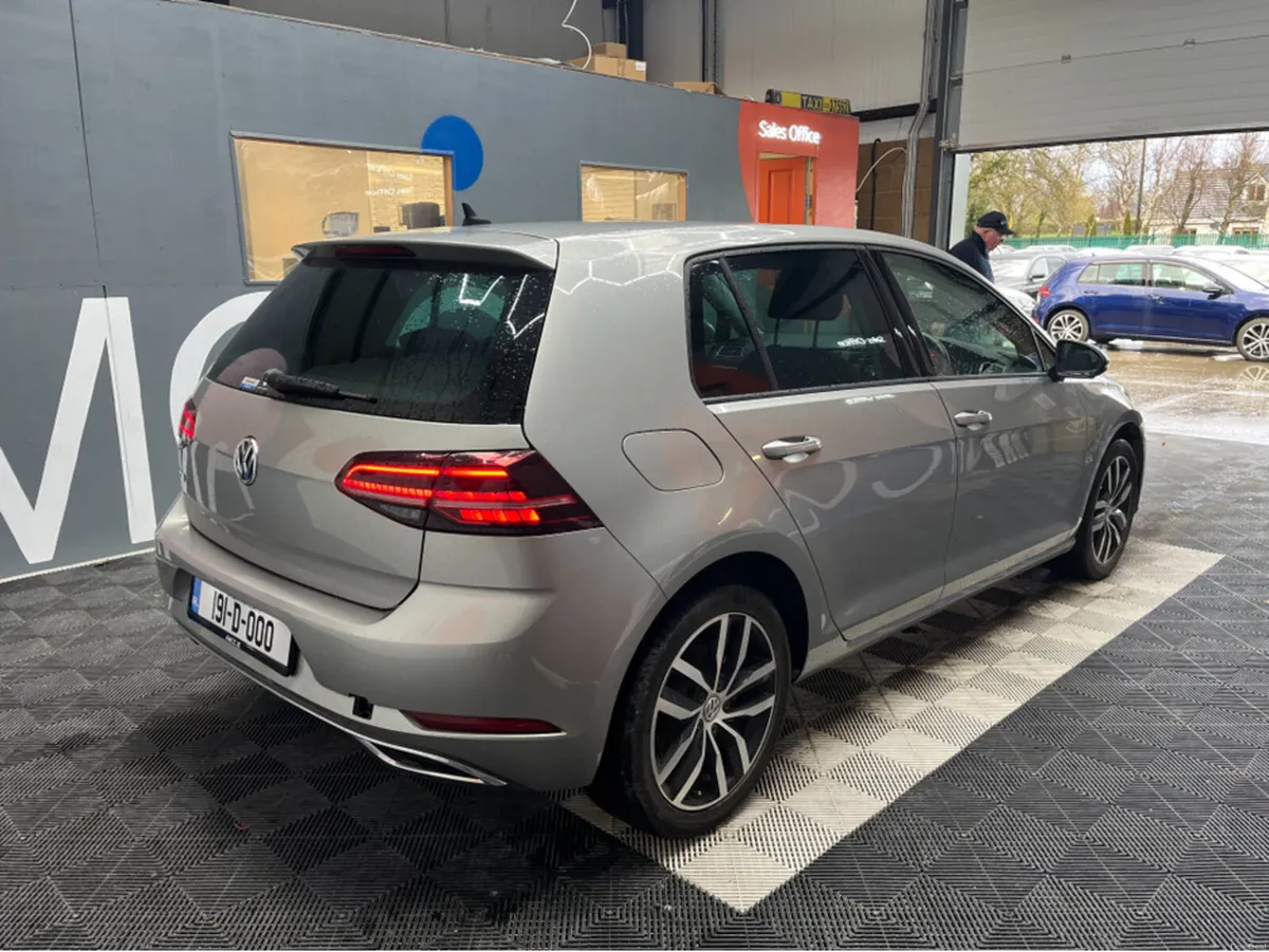 Volkswagen Golf 2019 VOLKSWAGEN GOLF TSI HIGH LINE - Image 2