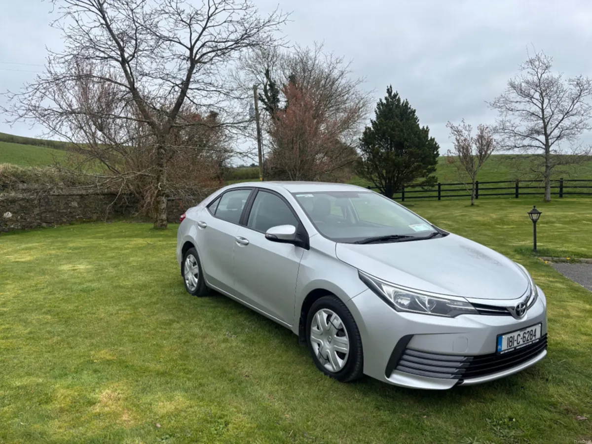 Toyota Corolla 1.4 D-4D TERRA 4DR - Image 3