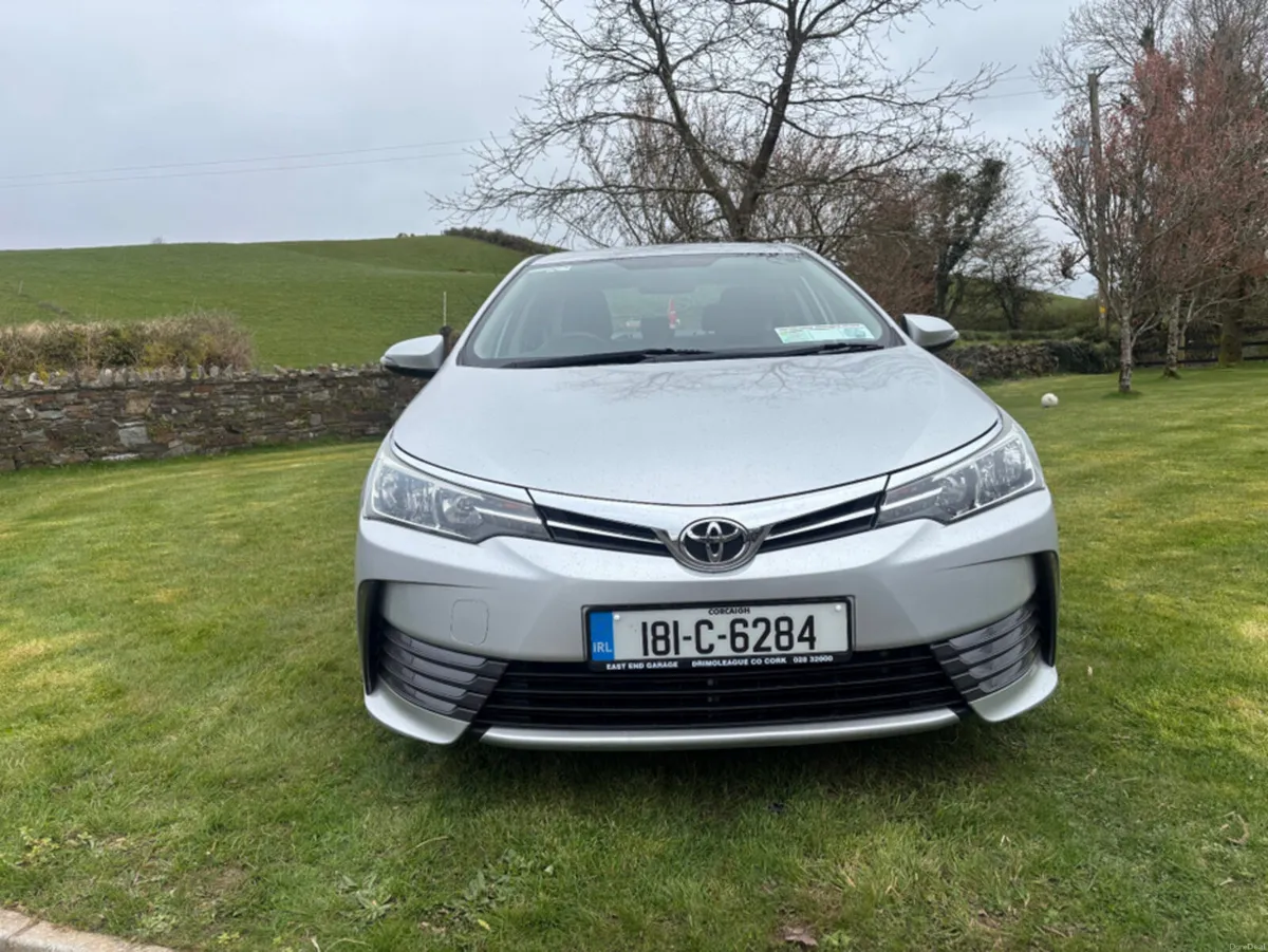 Toyota Corolla 1.4 D-4D TERRA 4DR - Image 1