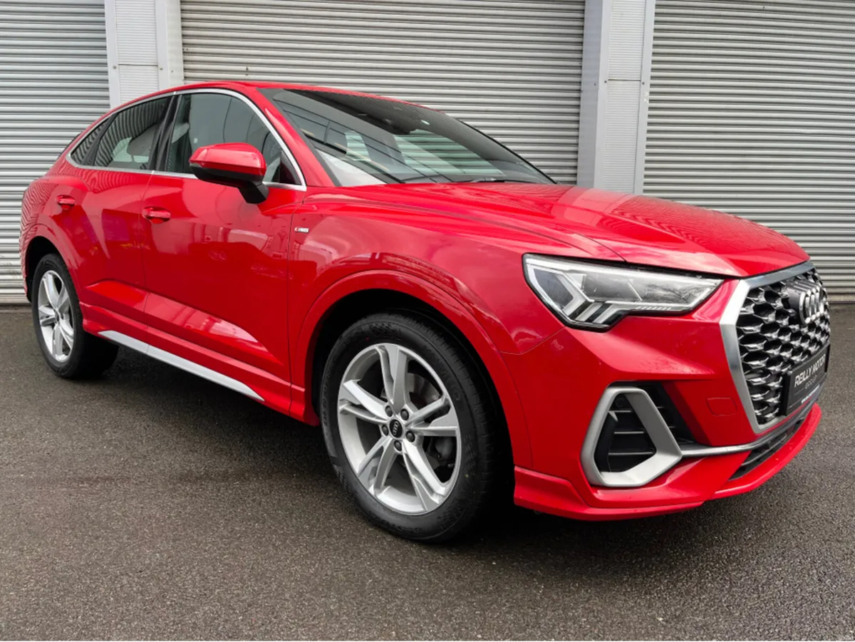 Audi Q3 2.0 DIESEL STRONIC S-LINE AUTO SPORTBACK - Image 1