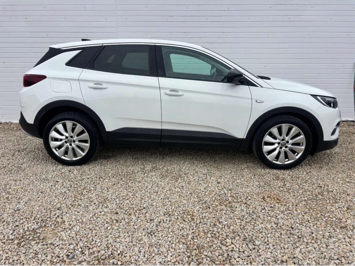 Opel Grandland X 5 DR CUV-ELITE-1.2 CUV-ELITE-1.2I - Image 4