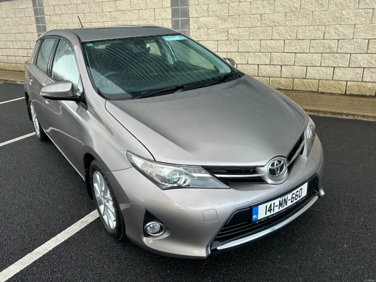 Toyota Auris 1.4 D-4D LUNA  ** FULL HISTORY ** HIG - Image 4