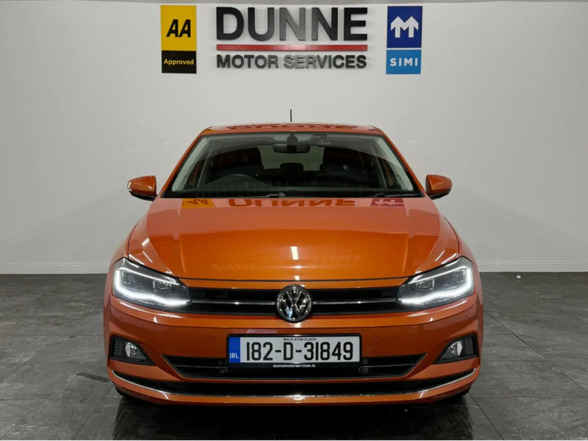 Volkswagen Polo **HIGHLINE MODEL **VERY LOW MILEGE - Image 3