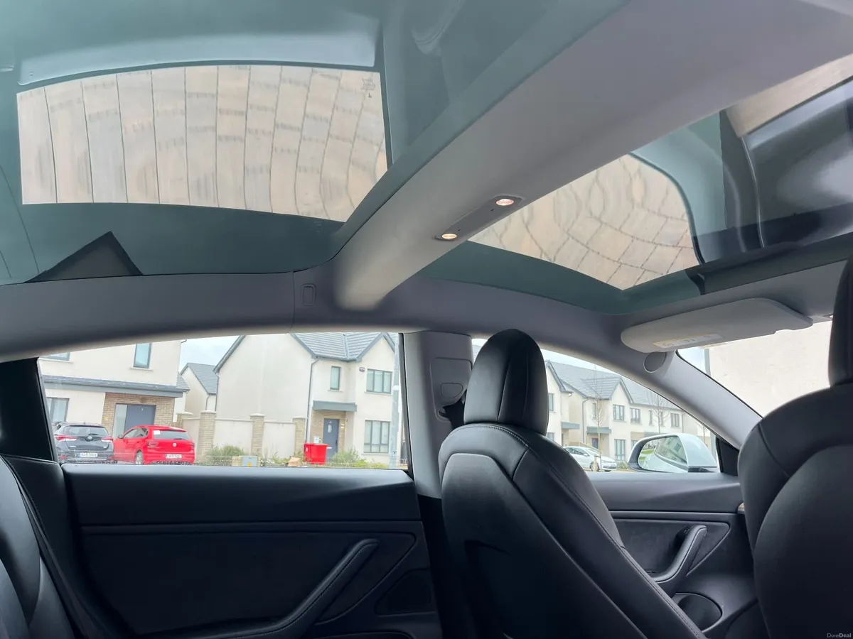 Tesla Model 3 Long Range, Full Self Driving worth - Image 2