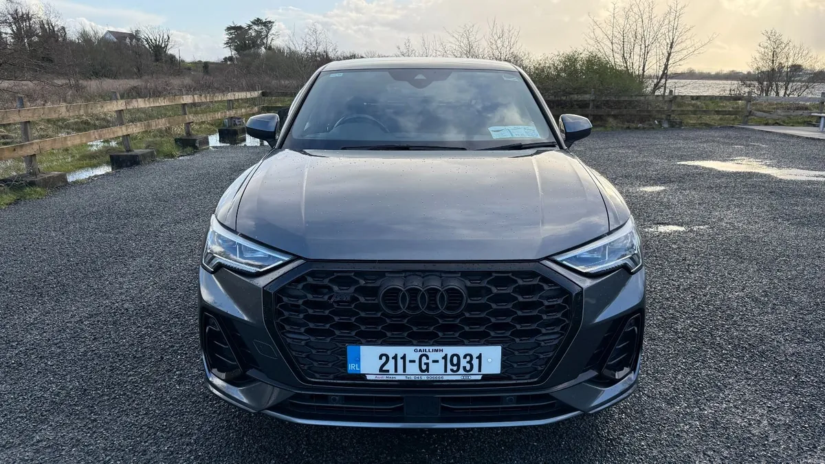 Audi Q3 2021 - Image 2