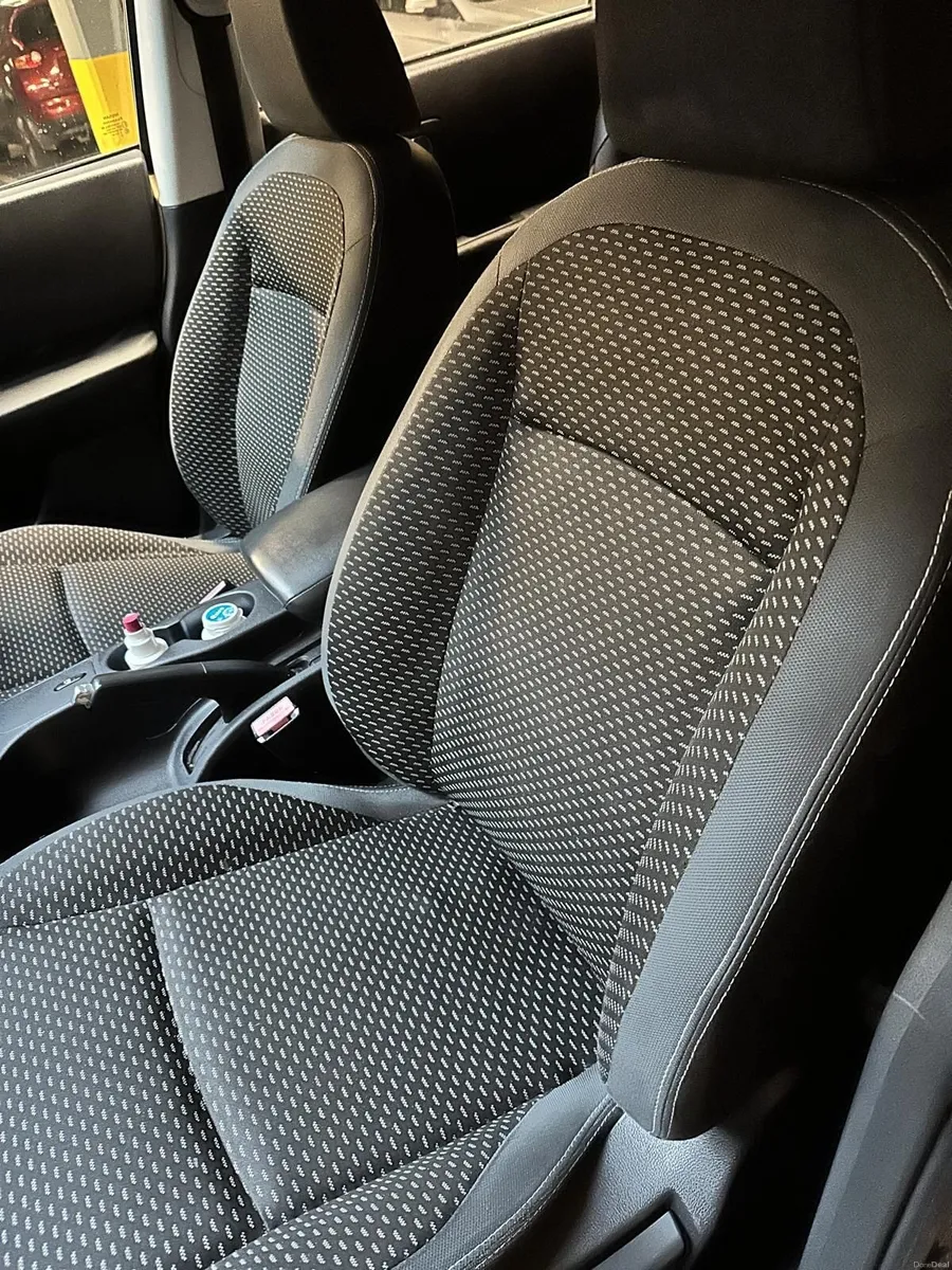 Nissan Qashqai 2008 - Image 3