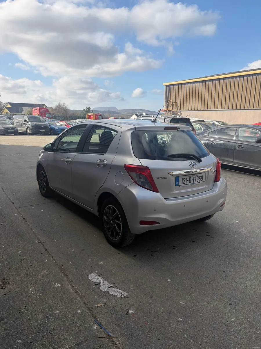 Toyota Yaris - Image 3