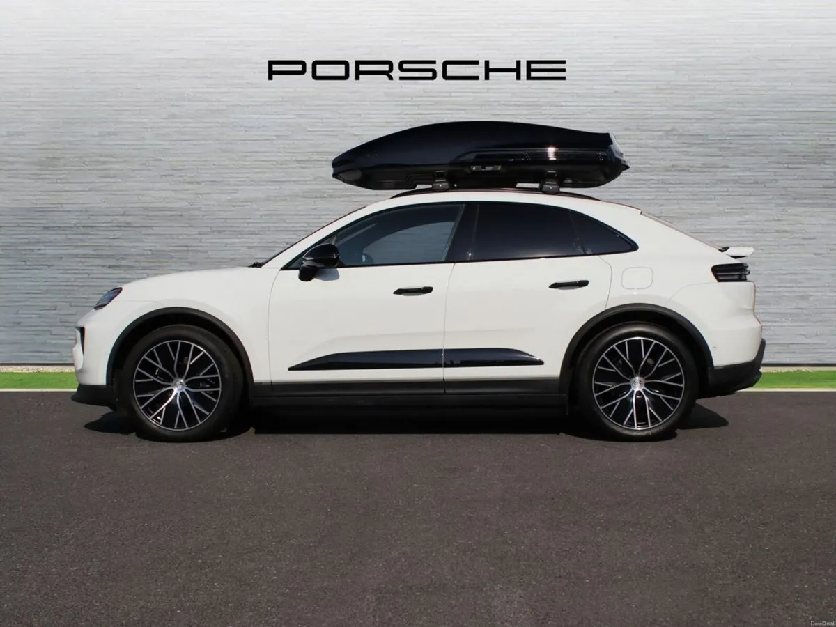 Porsche Macan Electric (New) - Image 4