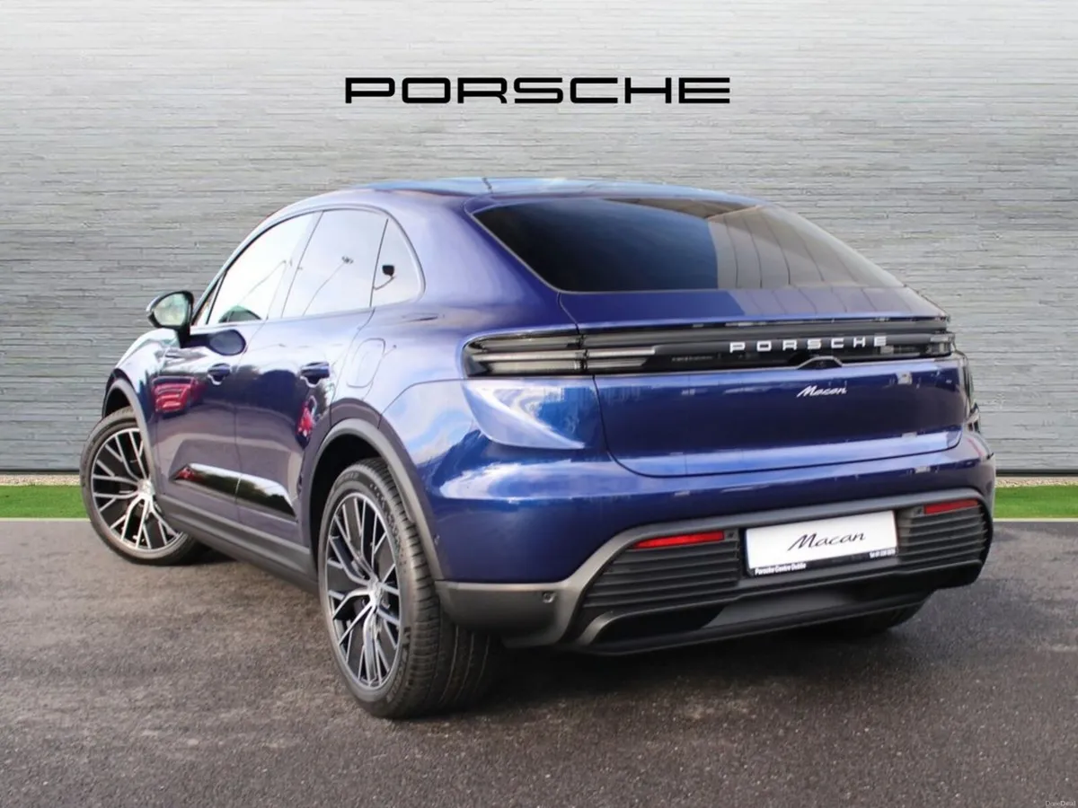 Porsche Macan Electric - Image 3