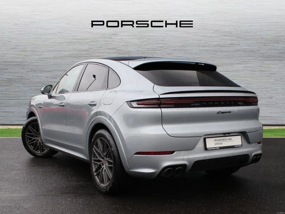 Porsche Cayenne E-Hybrid Coupe - Image 3