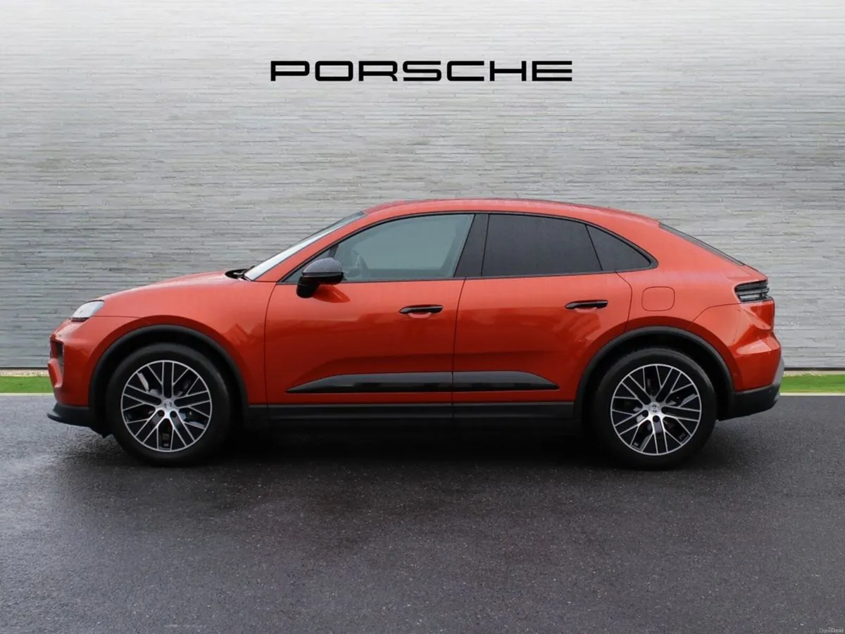 Porsche Macan Electric - Image 4