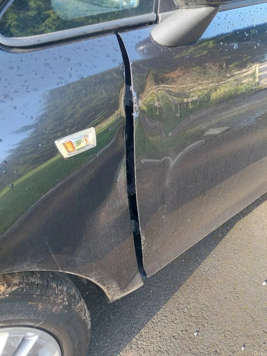 Opel Corsa 1.2 - Image 4