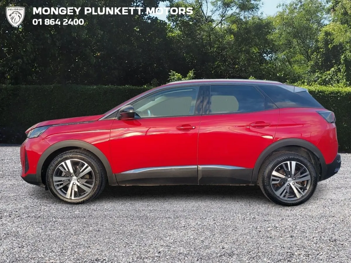 Peugeot 3008 1.2 PureTech 130bhp Allure - Image 4