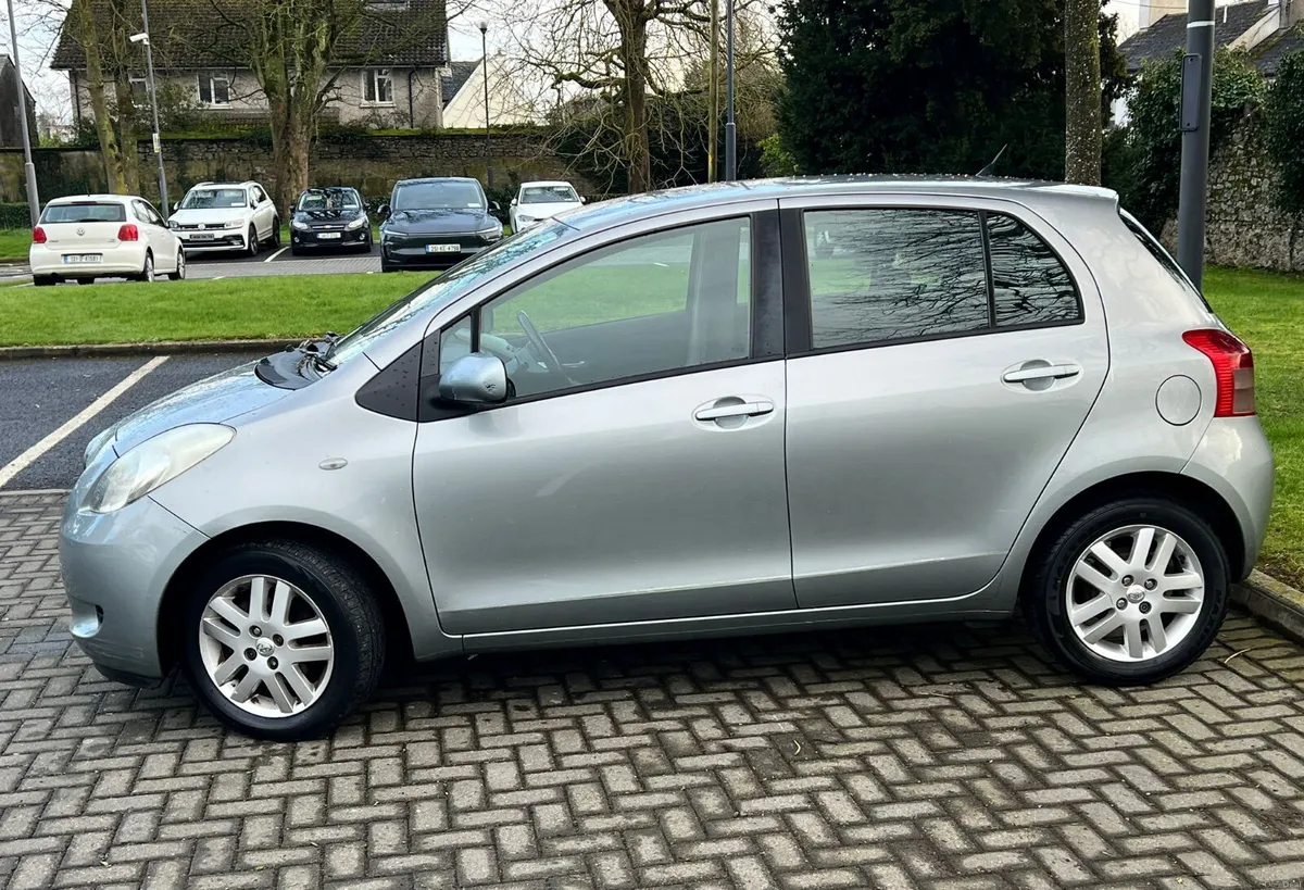 Toyota Yaris 2008 1.3 Petrol Automatic nct 9/26 - Image 4