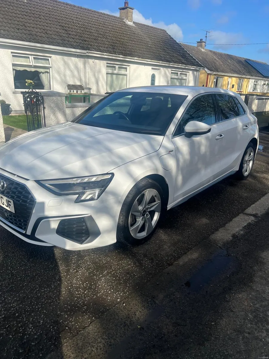 2022 Audi A3 S Line 40 TFSI E S-A - Image 3
