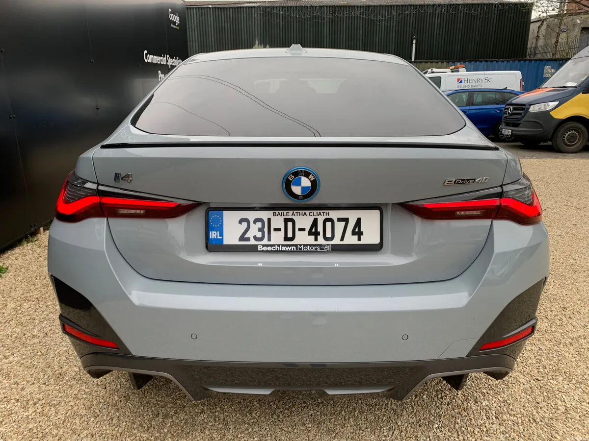 BMW i4 M SPORT EDRIVE40 AUTO ELECTRIC 5DR - Image 4