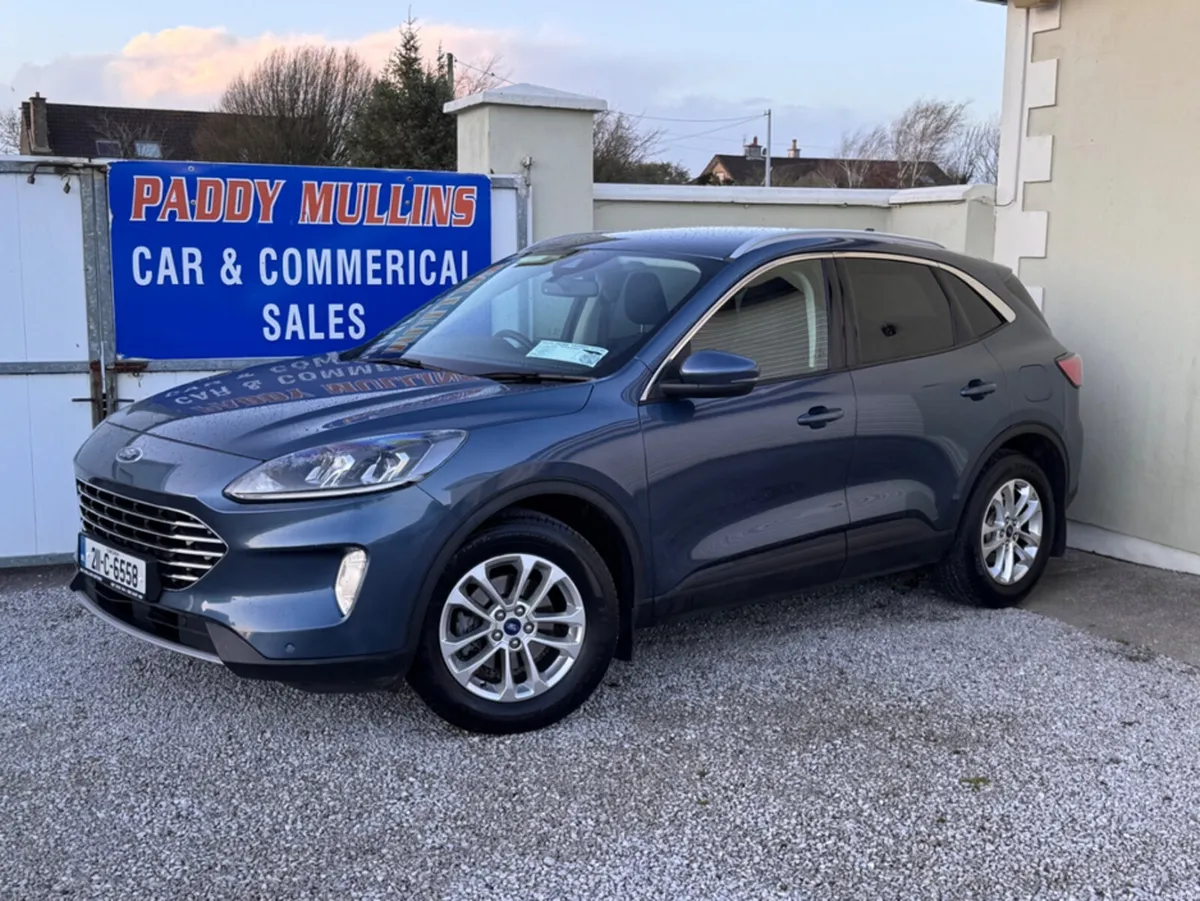 Ford Kuga TITANIUM 1.5 TD 120 S6.2 M6 F 4DR - Image 3