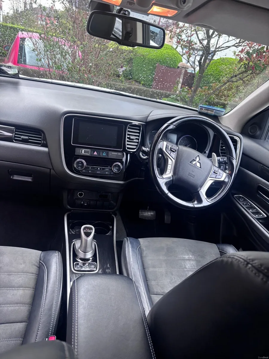 Mitsubishi outlander - Image 3