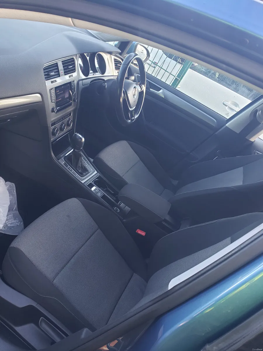 Volkswagen Golf 2014 - Image 3