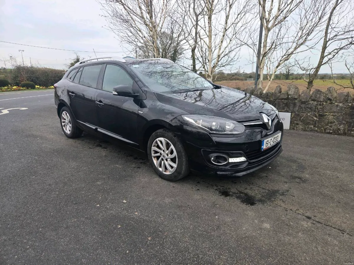 2015 Renault Megane - Image 2