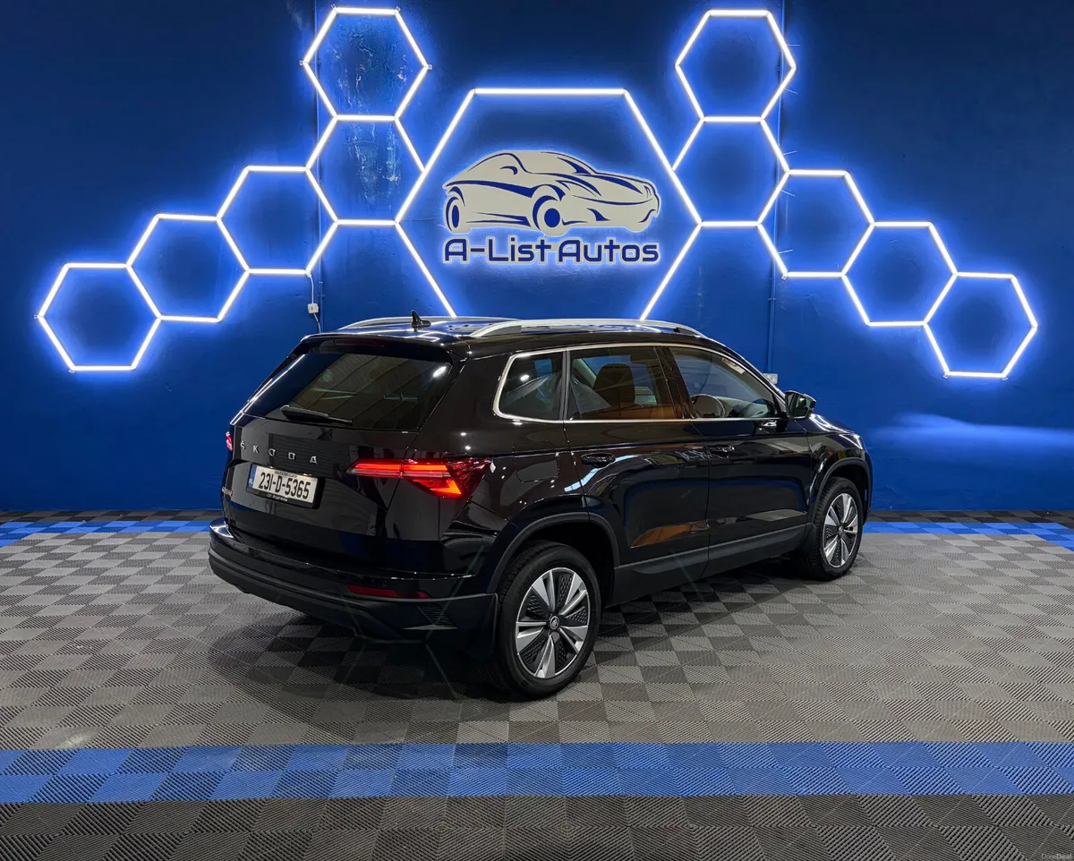 Skoda Karoq 2.0TDI DSG Amb / FINANCE AVAILABLE - Image 3
