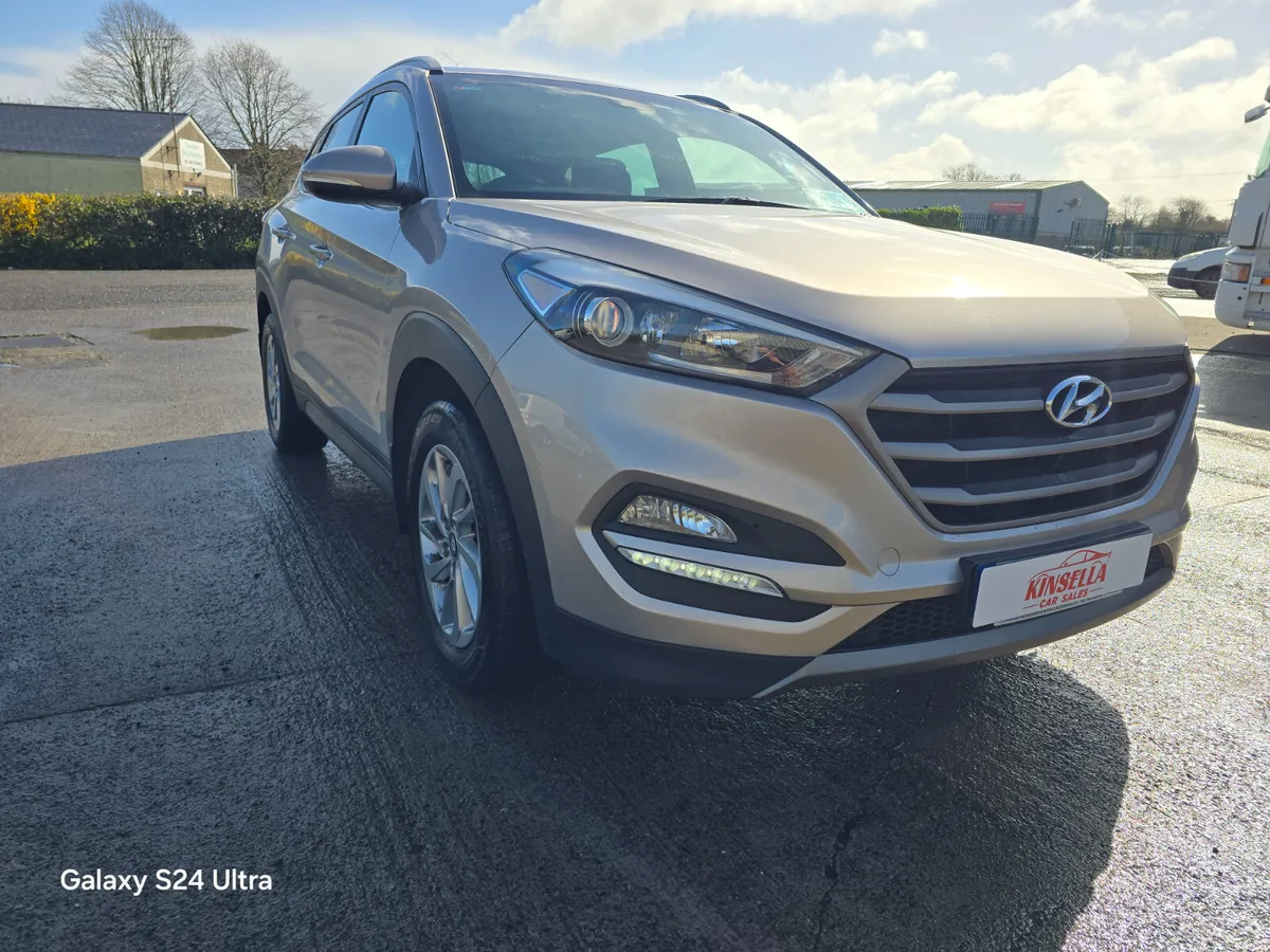 Hyundai Tucson  1.7D EXECUTIVE  2017 - Image 3