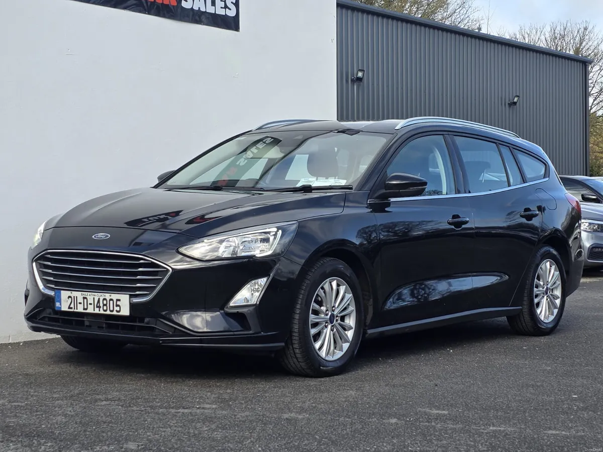 Ford Focus Estate 1.5 Titanium - Image 6