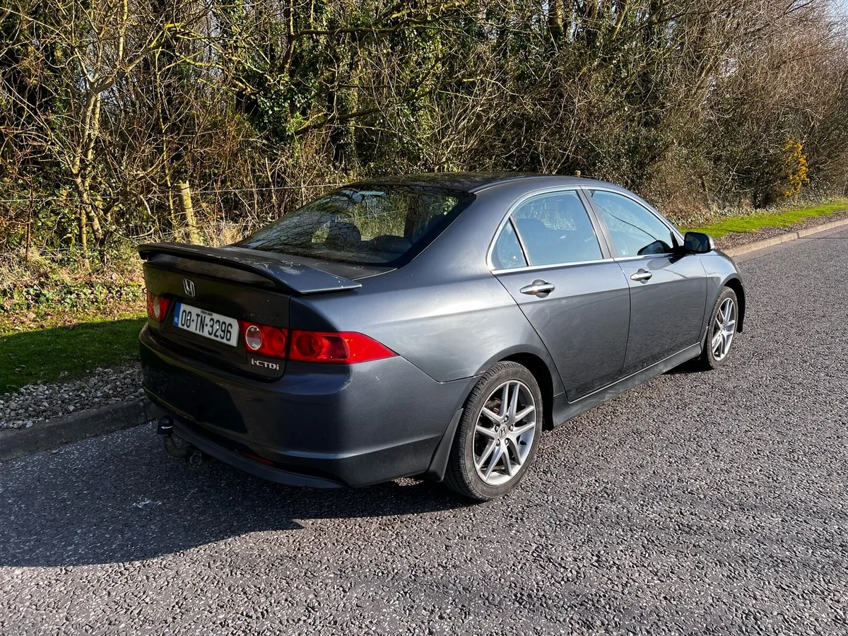 Honda accord 2008 2.2 diesel - Image 3