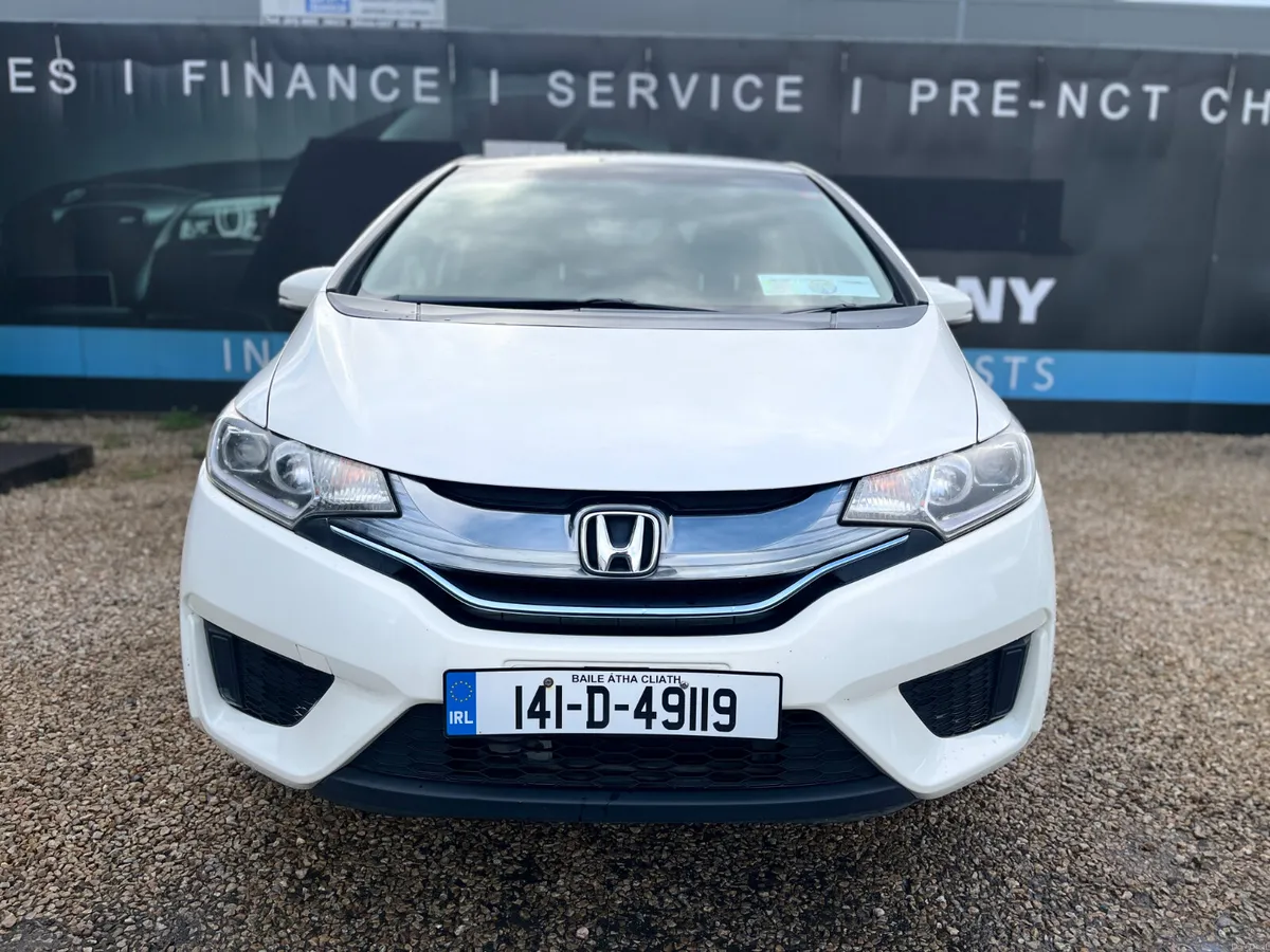 HONDA FIT, 1.5 HYBRID, AUTOMATIC, NCT&TAX - Image 2
