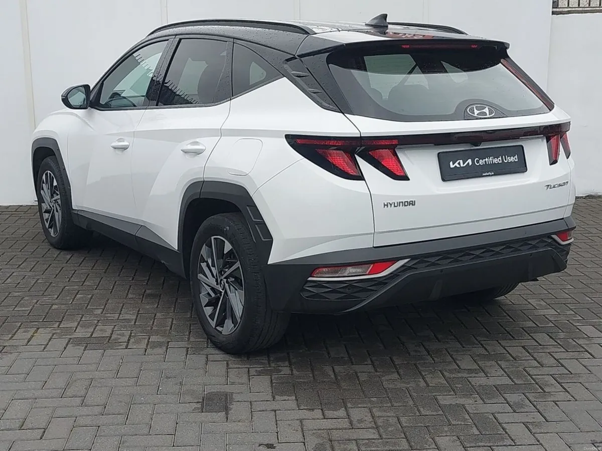 Hyundai Tucson 2WD Executive - Image 3