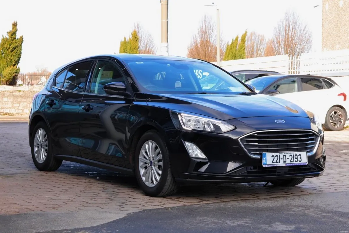 Ford Focus 1.0T EcoBoost Hybrid 125PS Titanium - Image 3