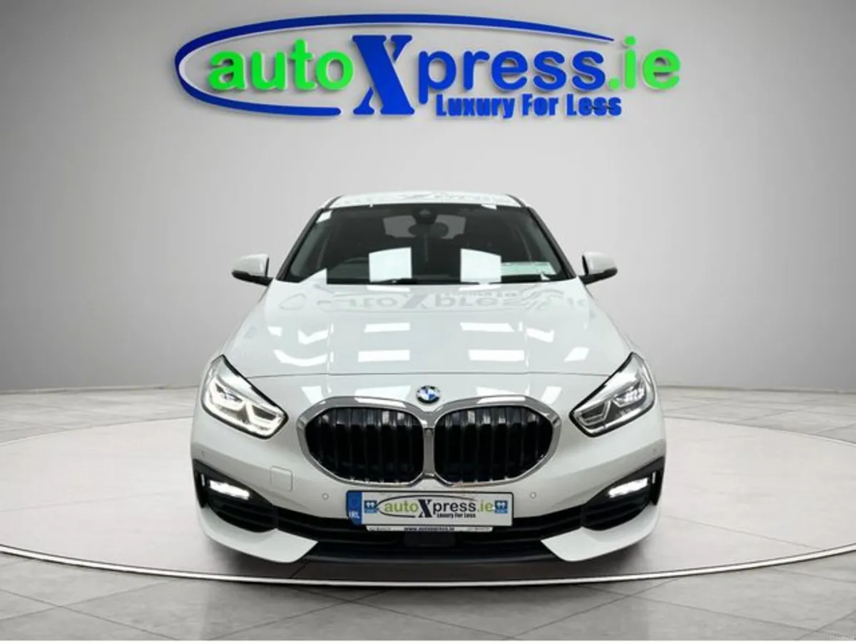 BMW 1-Series 2.0 D Automatic, Reversing camera - Image 3