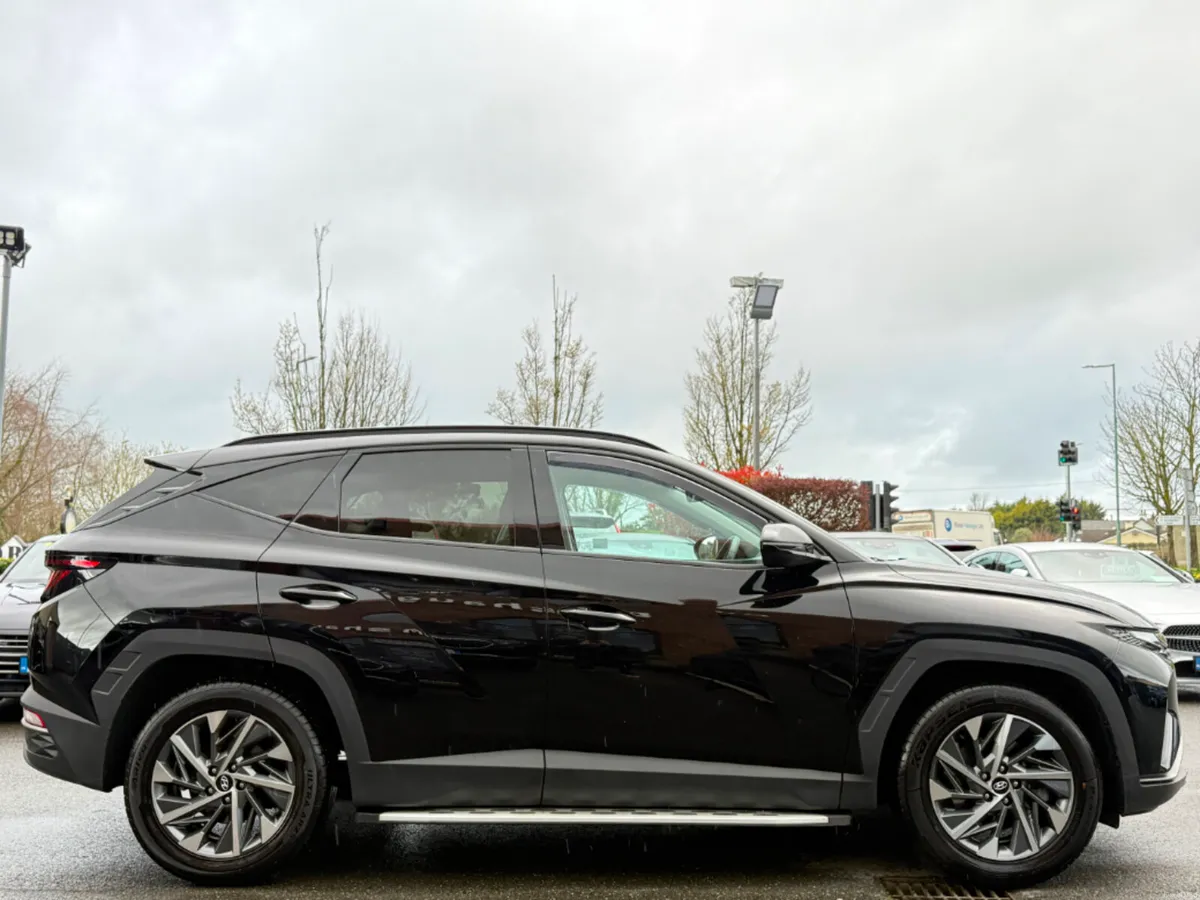 Hyundai Tucson 1.6D MHEV EXECUTIVE *HIGH SPEC & LO - Image 4