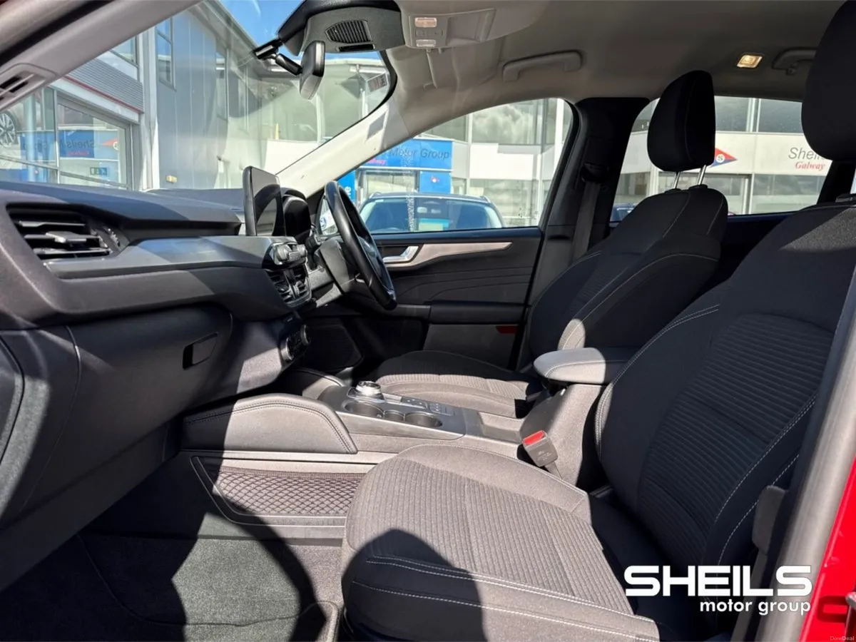 Ford Kuga 2.5 Duratec 225PS PHEV Titanium Auto - Image 5