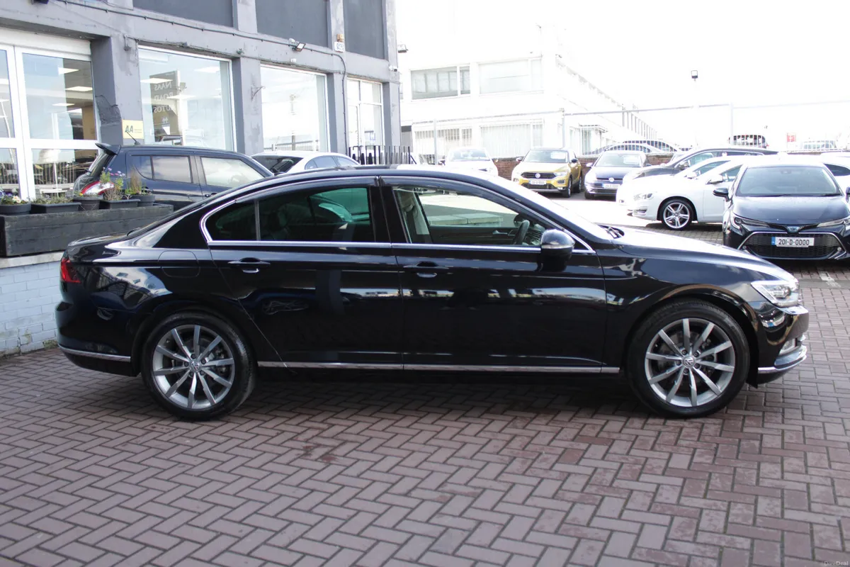 2018 VOLKSWAGEN PASSAT 2.0TDI 5DR SALOON AUTO - Image 3