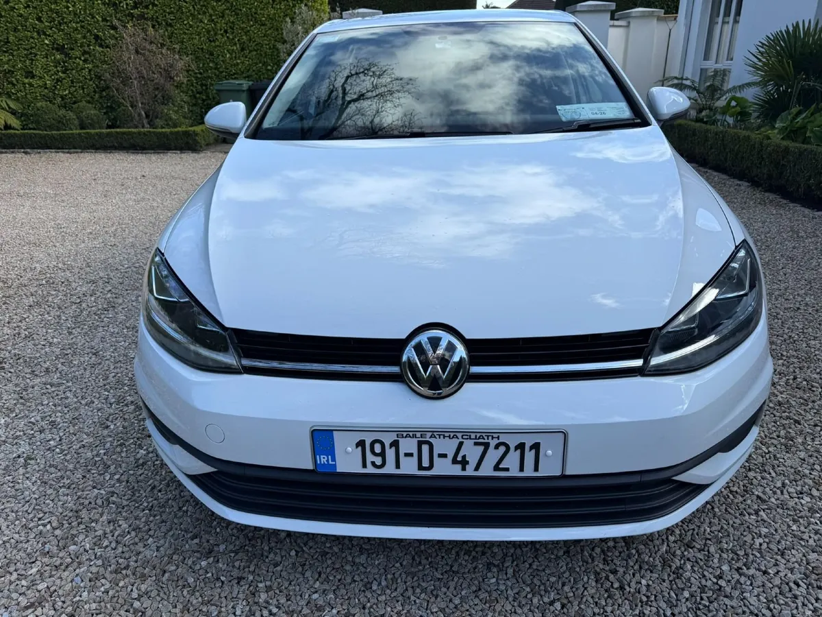Volkswagen Golf 2019 1.0 L TSI Petrol - Image 1