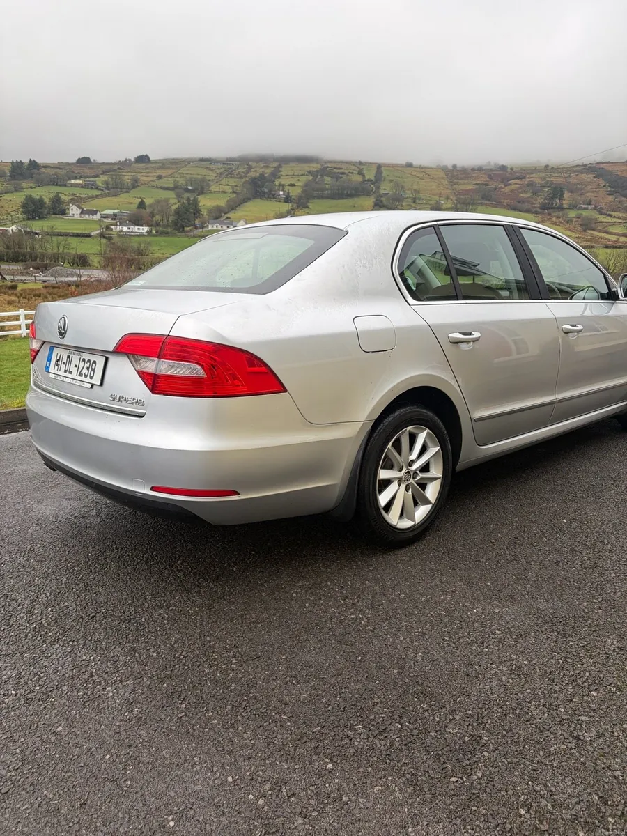 2014 Skoda superb - Image 5