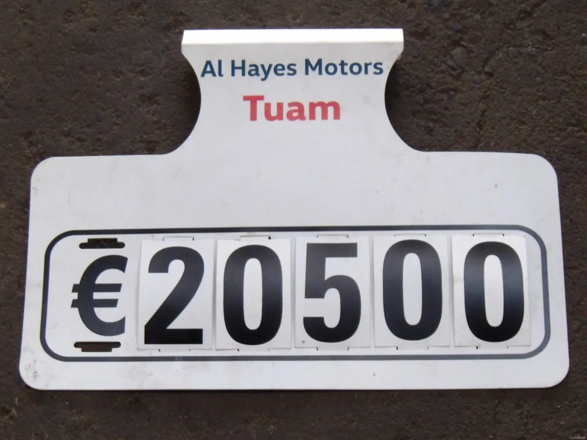 Volkswagen T-Roc DESIGN 1.6 TDI 6SPEED 115BHP *NCT - Image 3