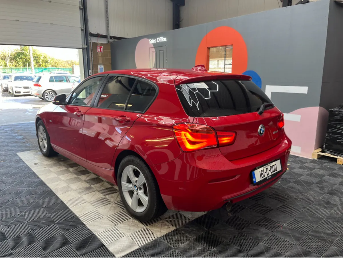 BMW 1-Series 2016 BMW 118D SPORT 2.0 AUTOMATIC / C - Image 4