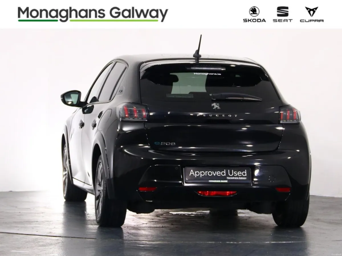 Peugeot 208 ALLURE 136BHP 50 KWH 4DR AUTO - Image 5