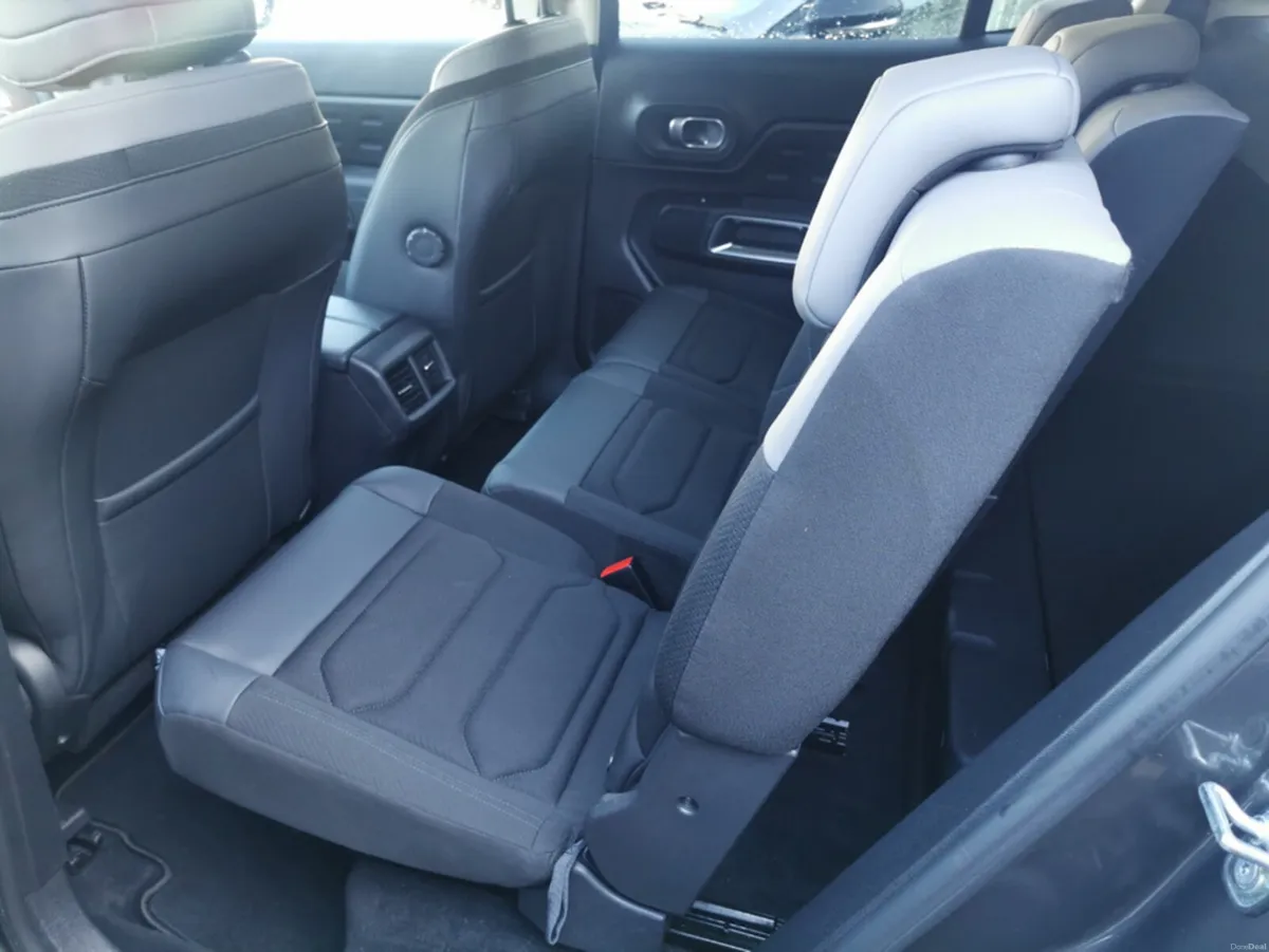 Citroen C5 Aircross FEEL PACK BLUEHDI 130 EAT8 MY5 - Image 4