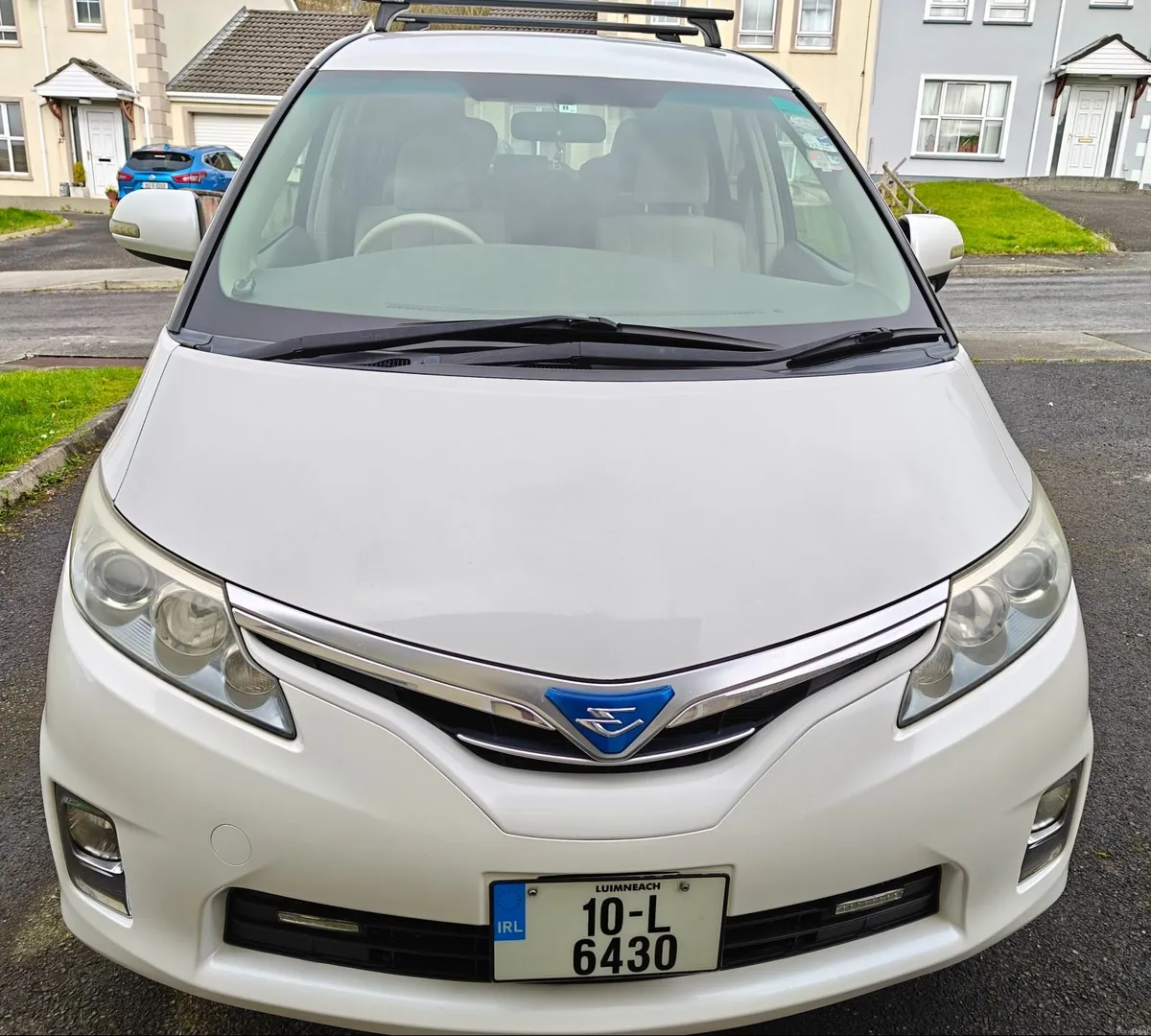 Toyota Estima 2010 - Image 4