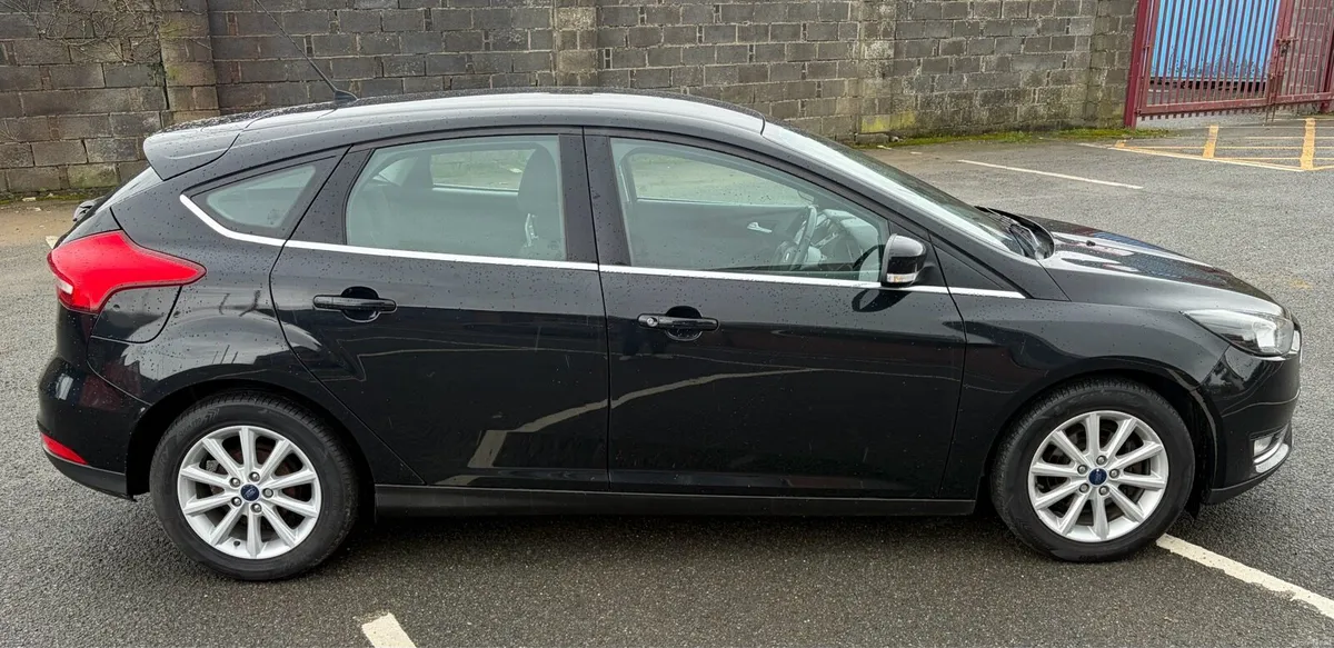 Ford Focus - Image 3