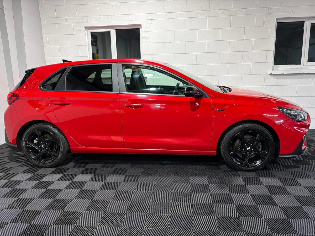 Hyundai i30 2022 PETROL N-LINE DEXULE SPEC EXTRAS - Image 4