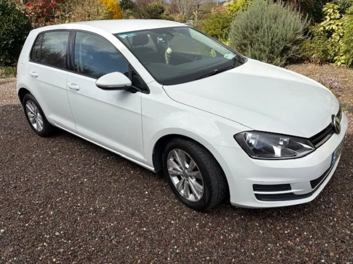 Volkswagen Golf 2013 - Image 1