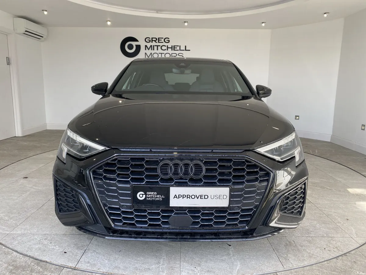 Audi A3 2022 - Image 2