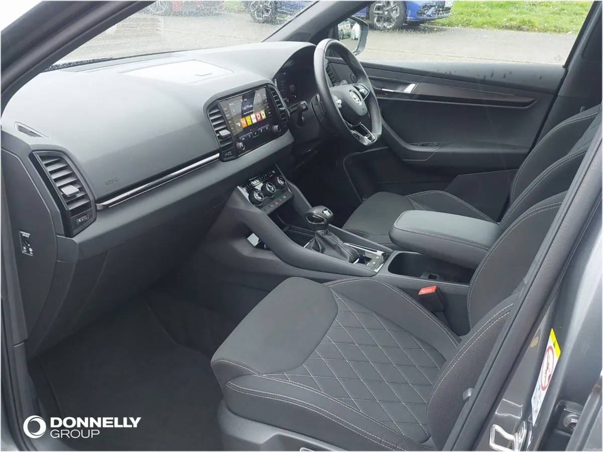 Skoda KAROQ Estate Sportline - Image 2