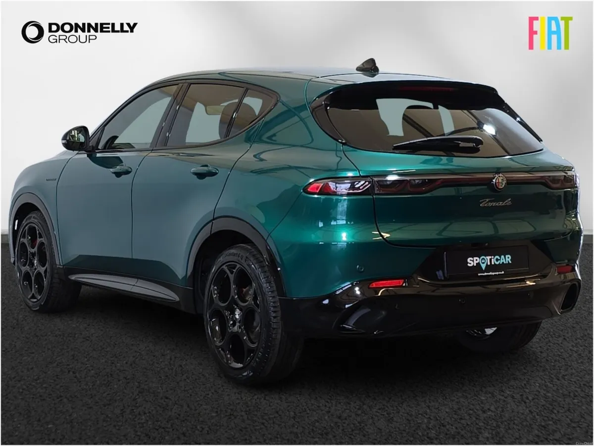Alfa Romeo Tonale Hatchback Veloce - Image 2
